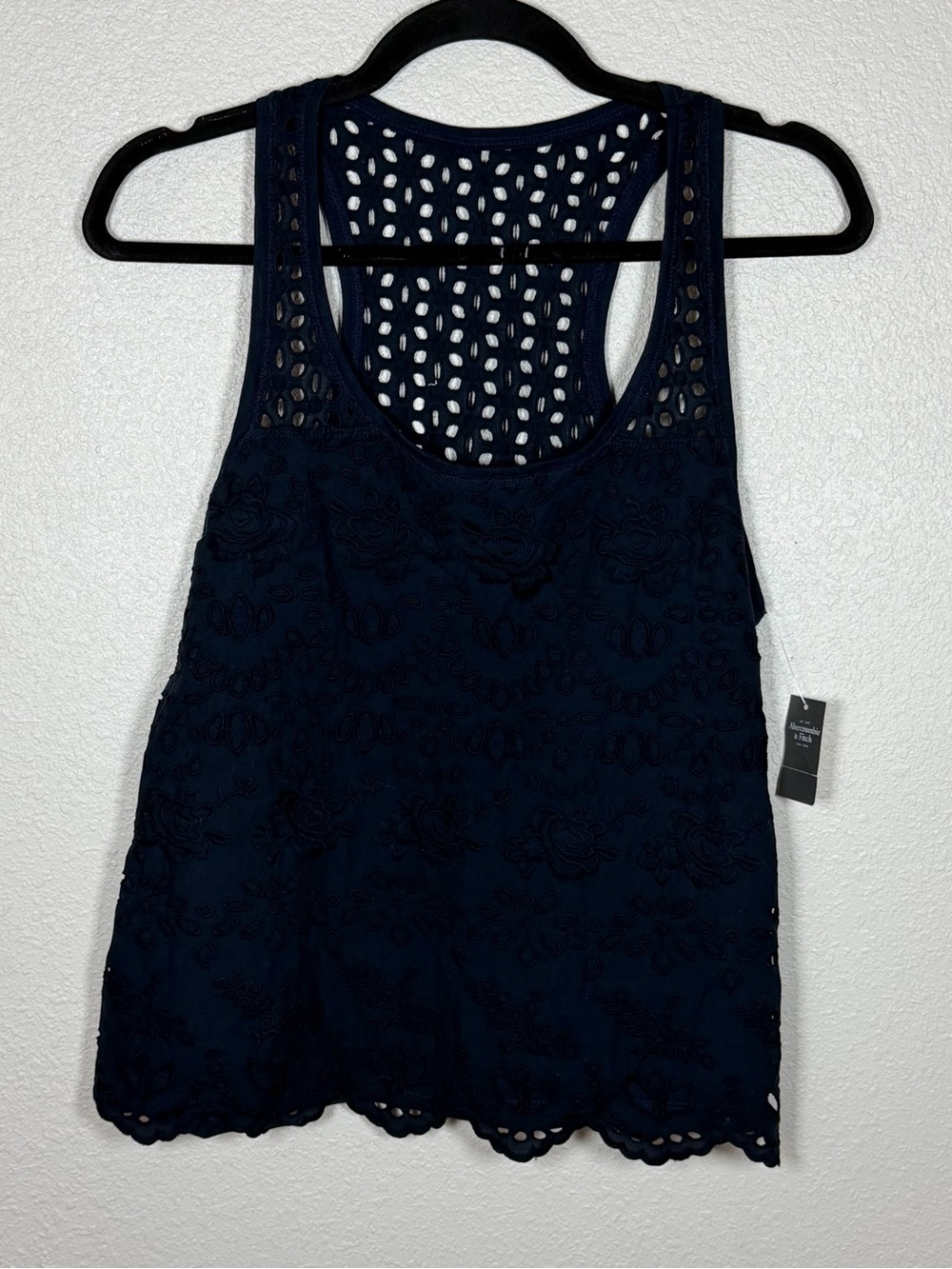 NWT Abercrombie M Floral Embroidered Eyelet Racerback Tank Scalloped Coquette